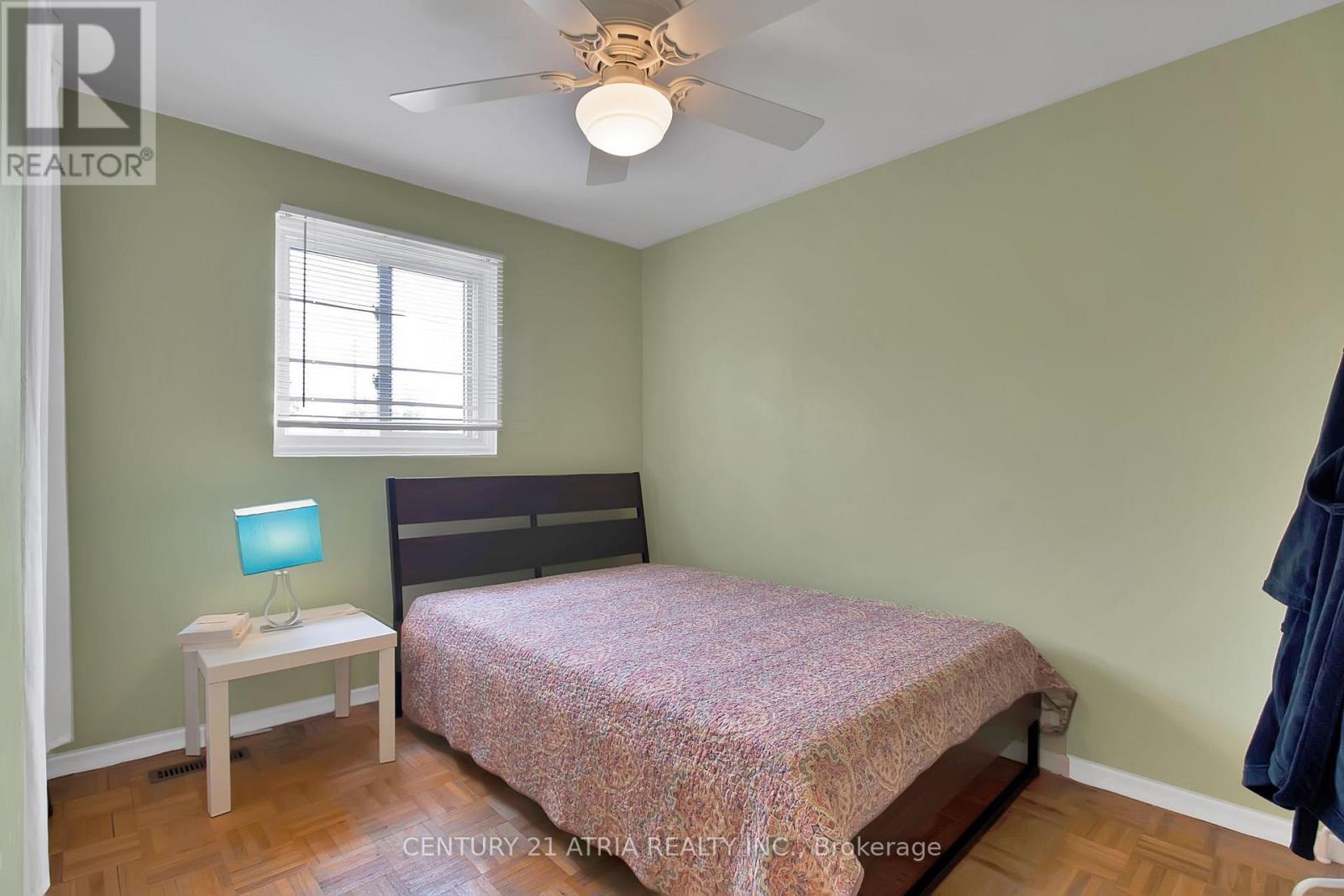 2616 Widemarr Road, Mississauga, Ontario  L5J 1M3 - Photo 20 - W12487385