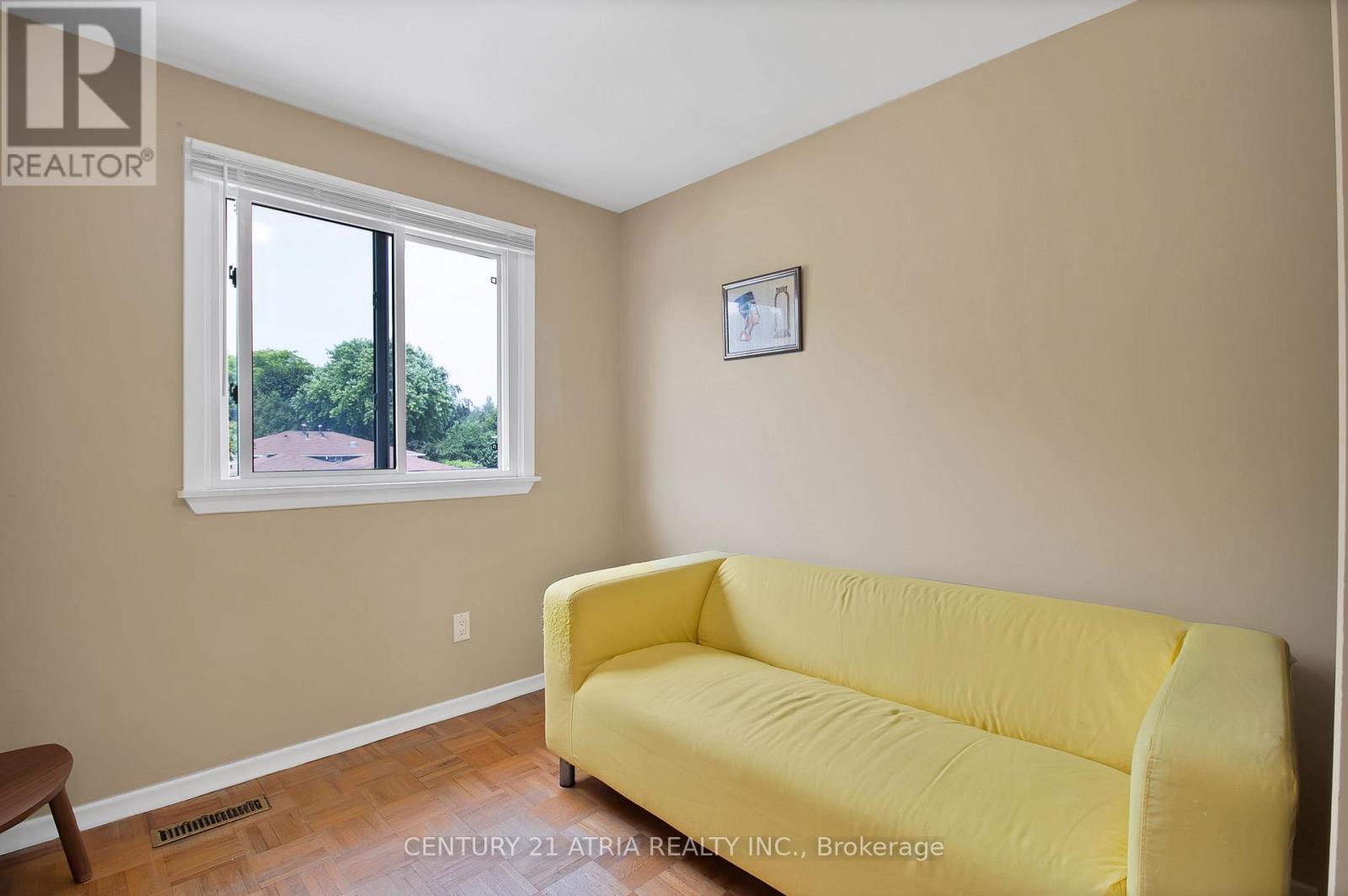 2616 Widemarr Road, Mississauga, Ontario  L5J 1M3 - Photo 21 - W12487385