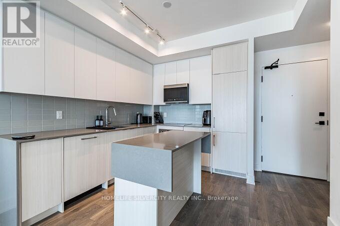 709 - 2481 Taunton Road, Oakville, Ontario  L6H 3R7 - Photo 17 - W12487391