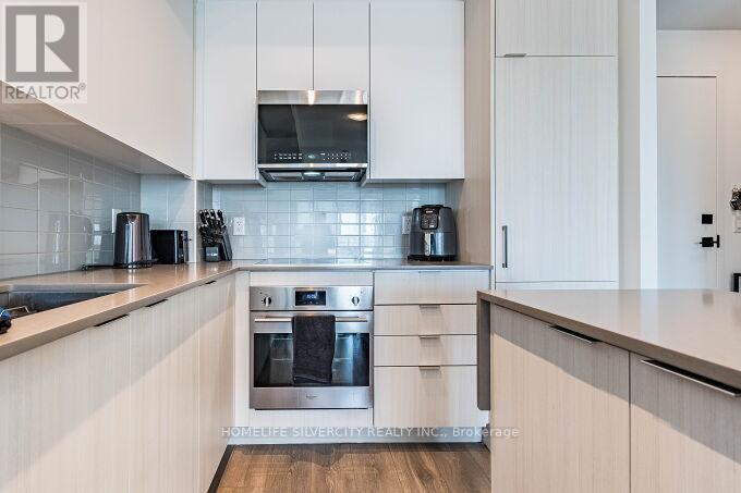 709 - 2481 Taunton Road, Oakville, Ontario  L6H 3R7 - Photo 18 - W12487391