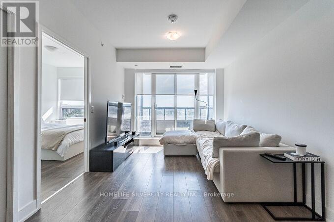 709 - 2481 Taunton Road, Oakville, Ontario  L6H 3R7 - Photo 21 - W12487391