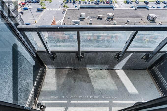 709 - 2481 Taunton Road, Oakville, Ontario  L6H 3R7 - Photo 29 - W12487391