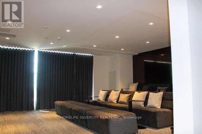 709 - 2481 Taunton Road, Oakville, Ontario  L6H 3R7 - Photo 45 - W12487391