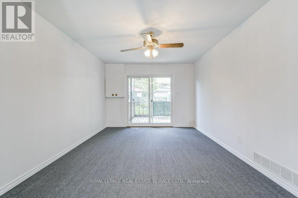 1232 Napier Crescent, Oakville, Ontario  L6H 2A4 - Photo 25 - W12487421