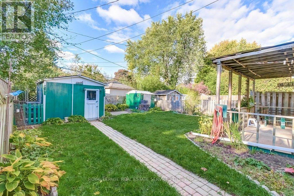 1232 Napier Crescent, Oakville, Ontario  L6H 2A4 - Photo 40 - W12487421