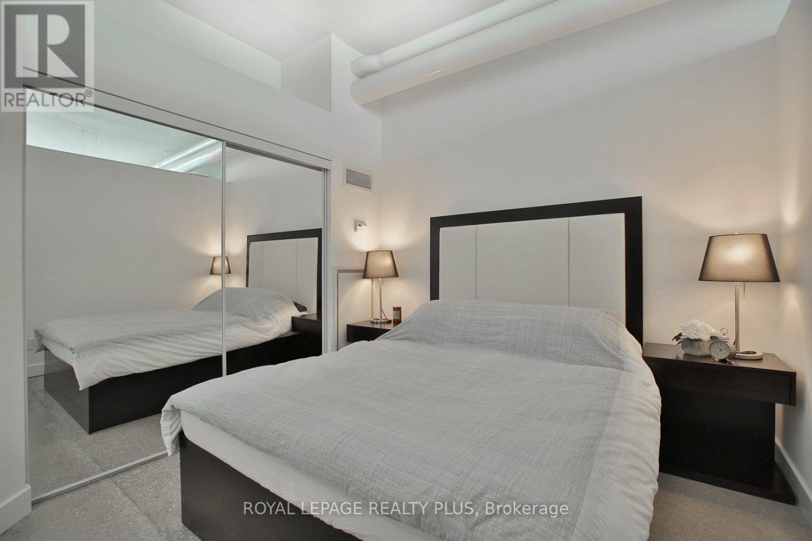 1016 - 2 Fieldway Road, Toronto, Ontario  M8Z 0B9 - Photo 18 - W12487441