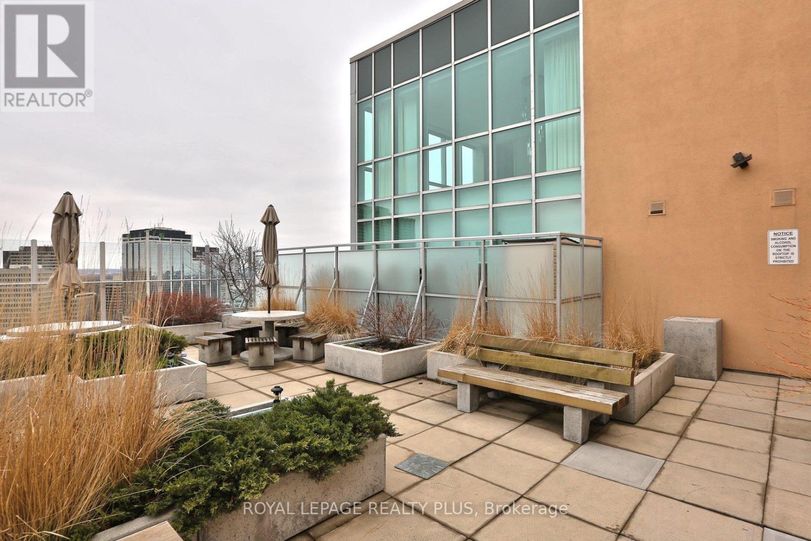 1016 - 2 Fieldway Road, Toronto, Ontario  M8Z 0B9 - Photo 25 - W12487441