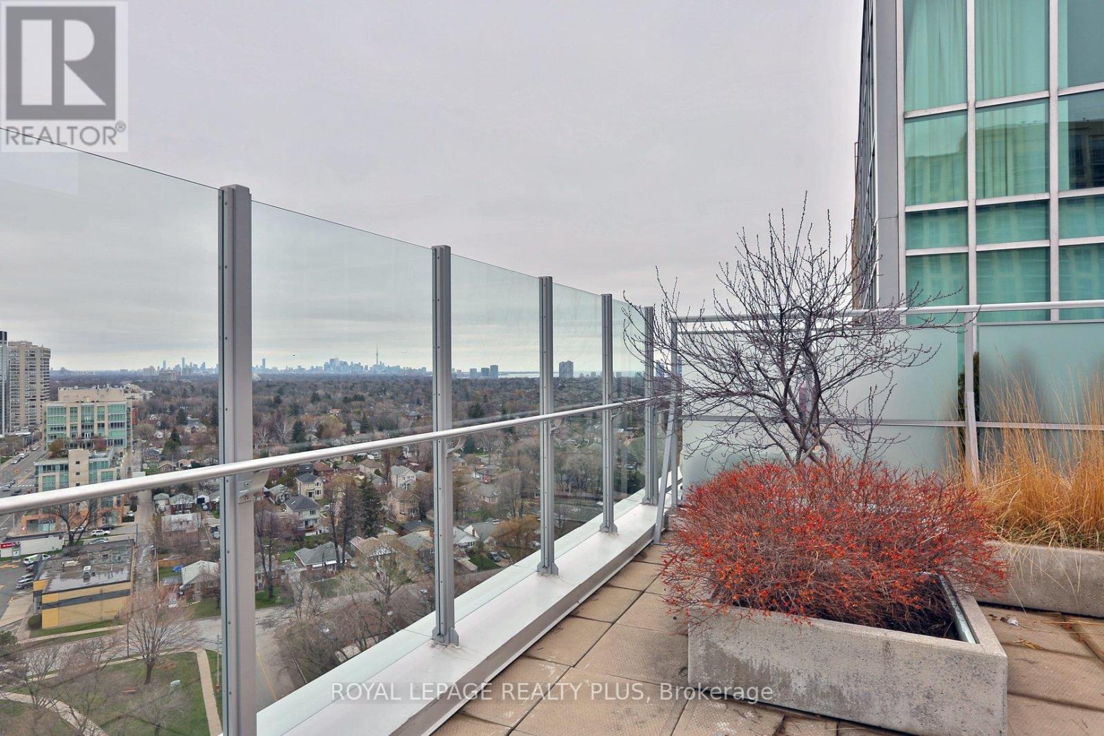 1016 - 2 Fieldway Road, Toronto, Ontario  M8Z 0B9 - Photo 26 - W12487441