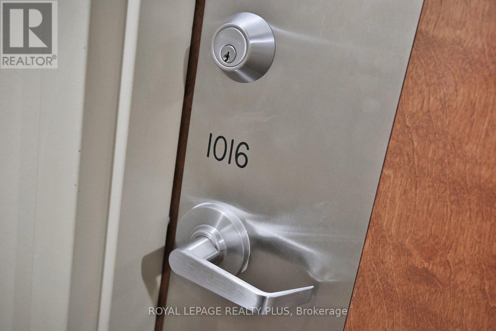 1016 - 2 Fieldway Road, Toronto, Ontario  M8Z 0B9 - Photo 6 - W12487441