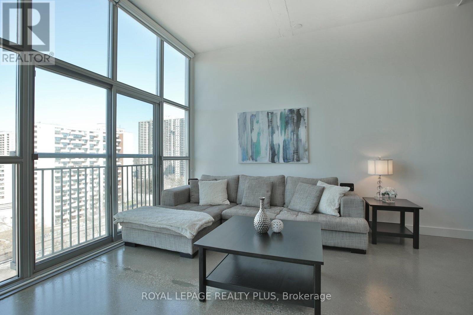 1016 - 2 Fieldway Road, Toronto, Ontario  M8Z 0B9 - Photo 8 - W12487441