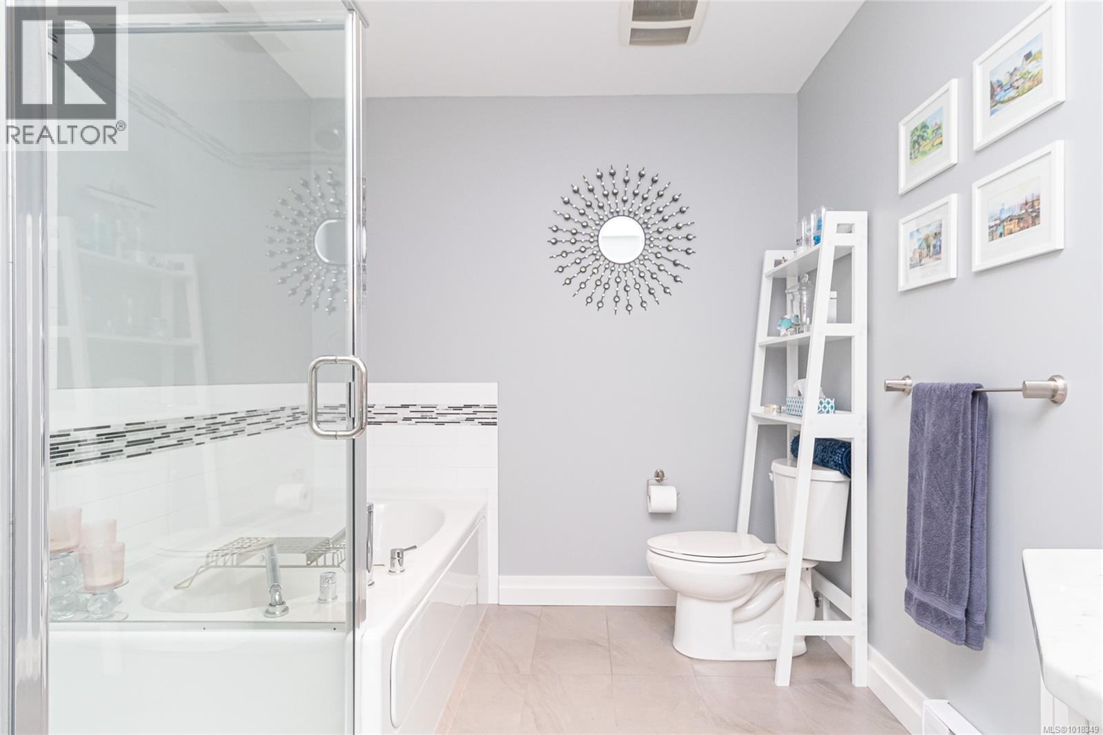 204 2415 Amherst Ave, Sidney, British Columbia  V8L 2H1 - Photo 23 - 1018349