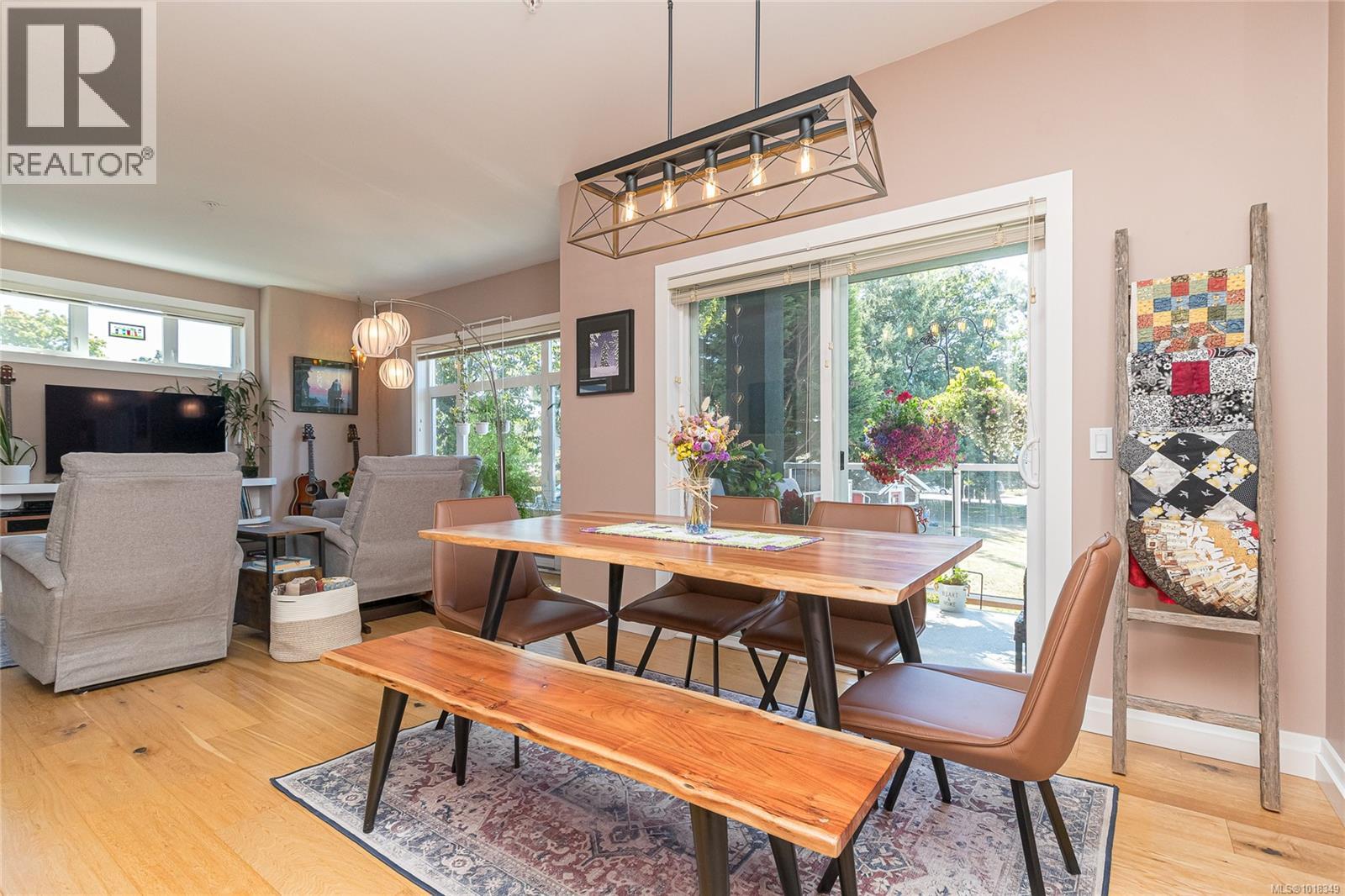 204 2415 Amherst Ave, Sidney, British Columbia  V8L 2H1 - Photo 12 - 1018349