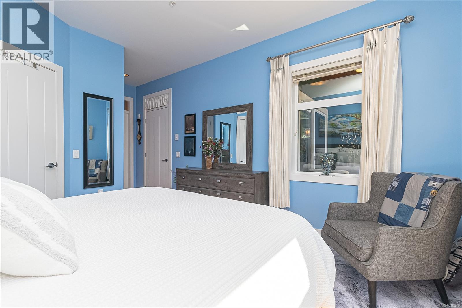 204 2415 Amherst Ave, Sidney, British Columbia  V8L 2H1 - Photo 20 - 1018349