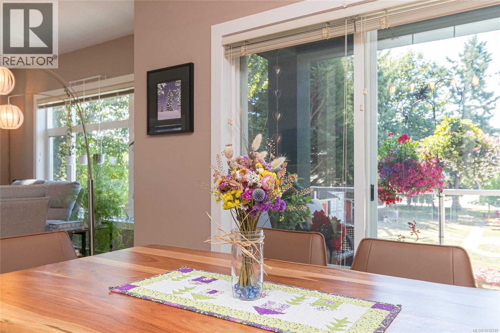 204 2415 Amherst Ave, Sidney, British Columbia  V8L 2H1 - Photo 13 - 1018349