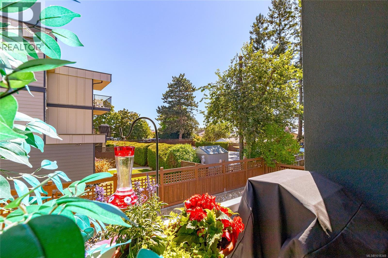 204 2415 Amherst Ave, Sidney, British Columbia  V8L 2H1 - Photo 30 - 1018349