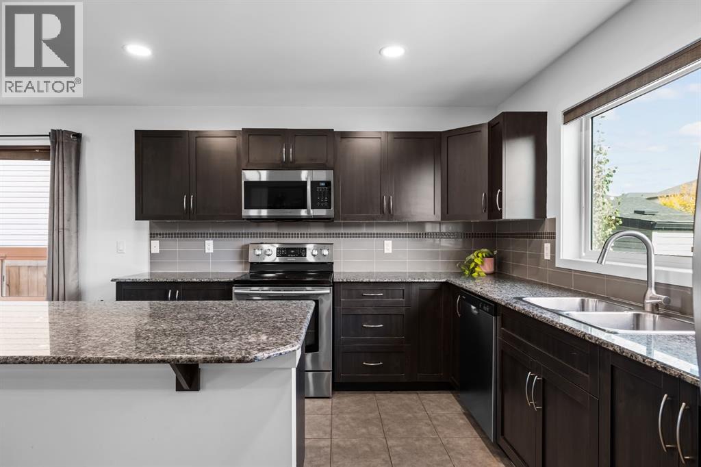 107 Drake Landing Loop, Okotoks, Alberta  T1S 0H4 - Photo 9 - A2261011