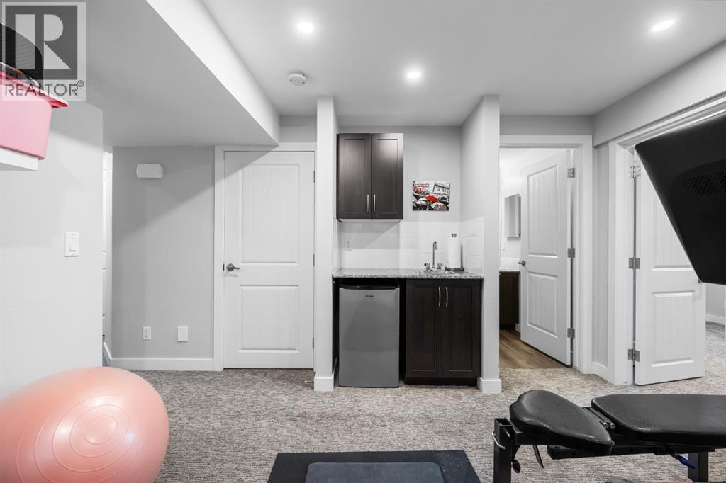 107 Drake Landing Loop, Okotoks, Alberta  T1S 0H4 - Photo 21 - A2261011