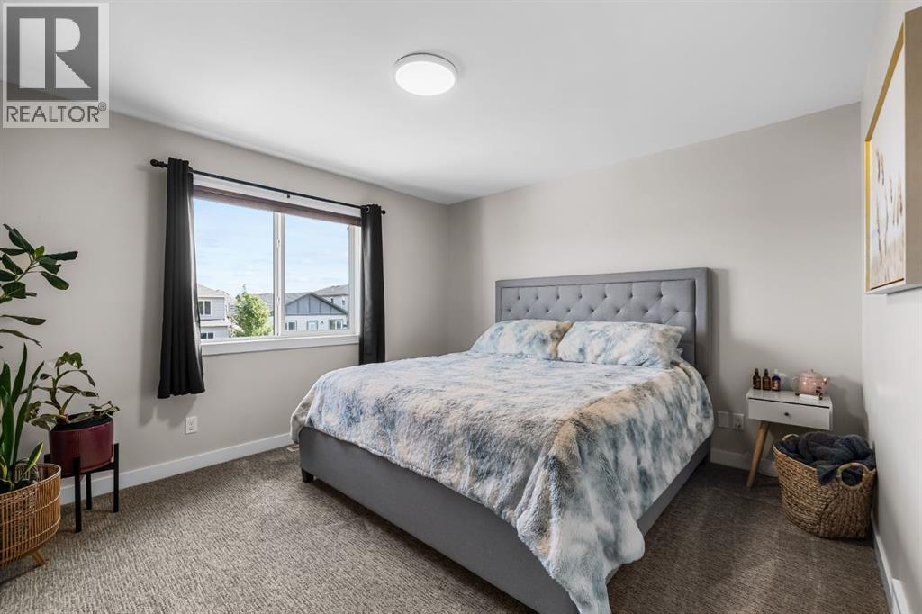 107 Drake Landing Loop, Okotoks, Alberta  T1S 0H4 - Photo 14 - A2261011