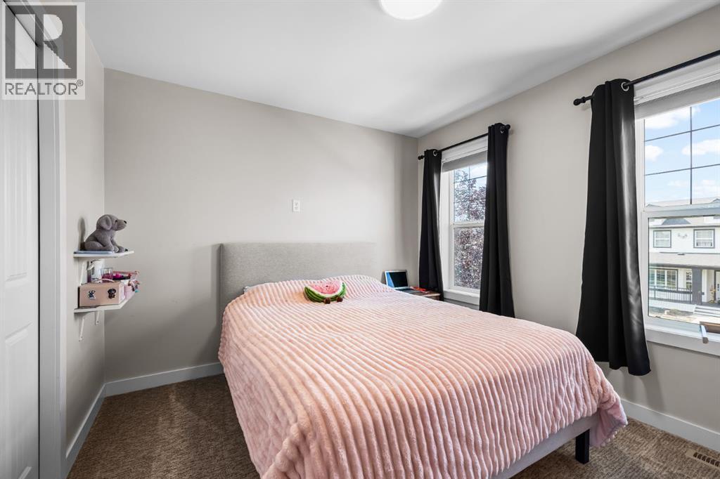 107 Drake Landing Loop, Okotoks, Alberta  T1S 0H4 - Photo 18 - A2261011