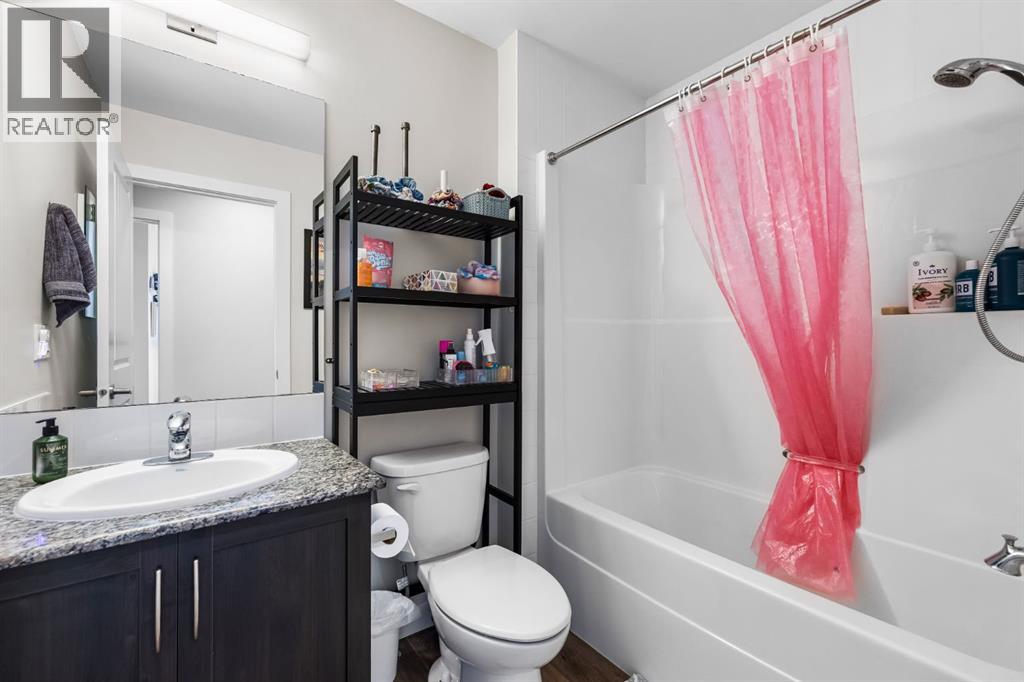 107 Drake Landing Loop, Okotoks, Alberta  T1S 0H4 - Photo 19 - A2261011