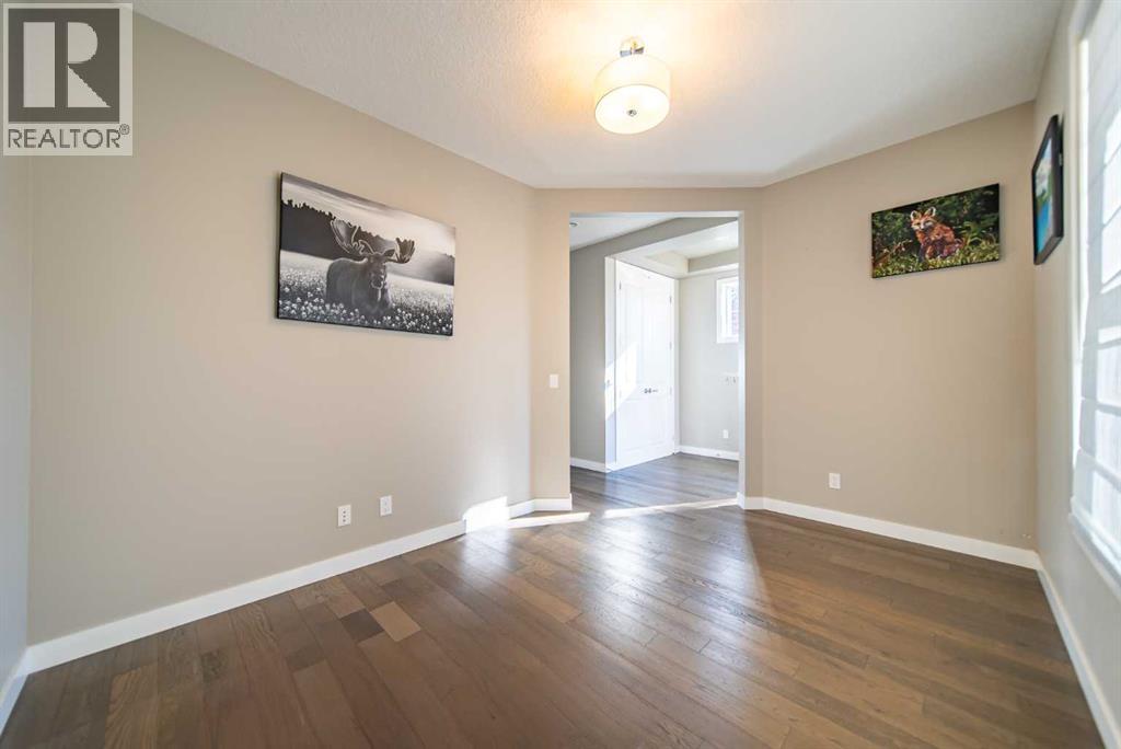 Property at 3524 41 Street SW image 4