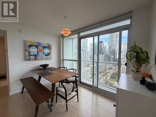 2701 - 85 Queens Wharf Road, Toronto, Ontario  M5V 0J9 - Photo 12 - C12487388