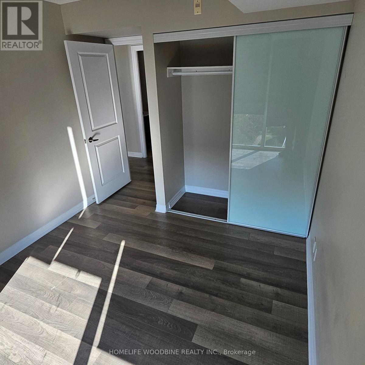 918 - 80 Esther Lorrie Drive, Toronto, Ontario  M9W 0C6 - Photo 11 - W12467812