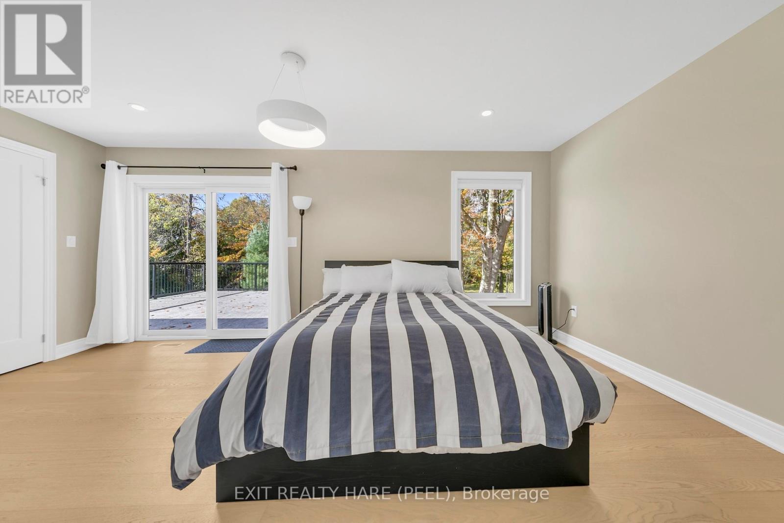 990 Haist Street, Pelham, Ontario  L0S 1E4 - Photo 31 - X12487398