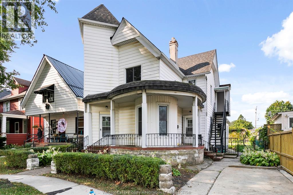 247 LANGLOIS, windsor, Ontario