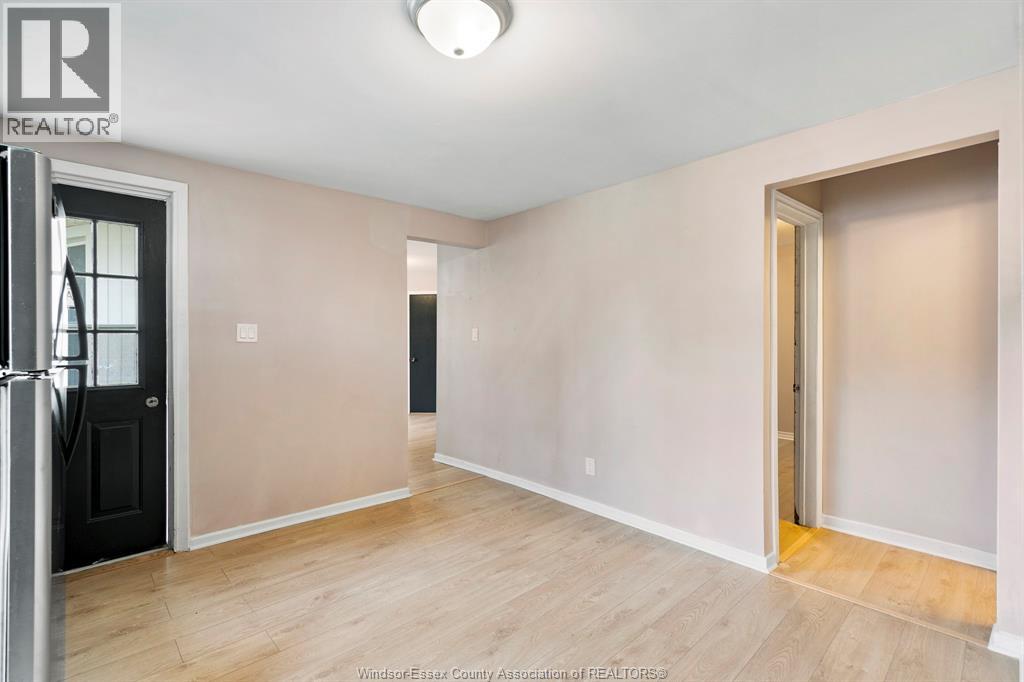 247 Langlois, Windsor, Ontario  N9A 2E7 - Photo 10 - 25027417