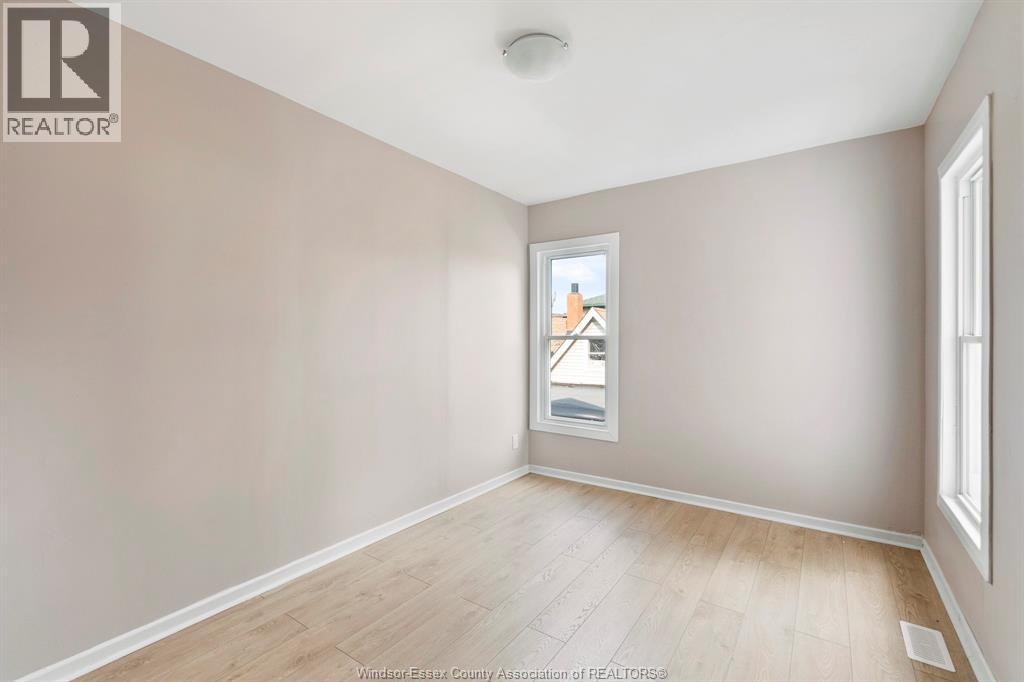 247 Langlois, Windsor, Ontario  N9A 2E7 - Photo 15 - 25027417