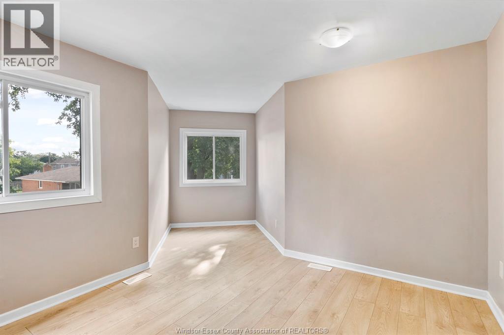 247 Langlois, Windsor, Ontario  N9A 2E7 - Photo 18 - 25027417