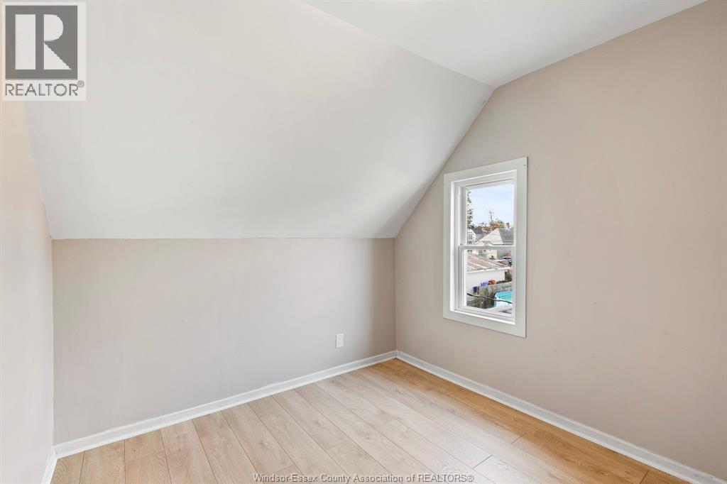 247 Langlois, Windsor, Ontario  N9A 2E7 - Photo 22 - 25027417