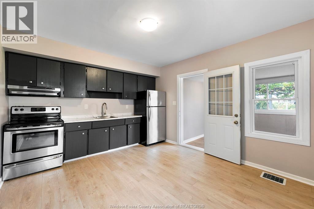 247 Langlois, Windsor, Ontario  N9A 2E7 - Photo 27 - 25027417