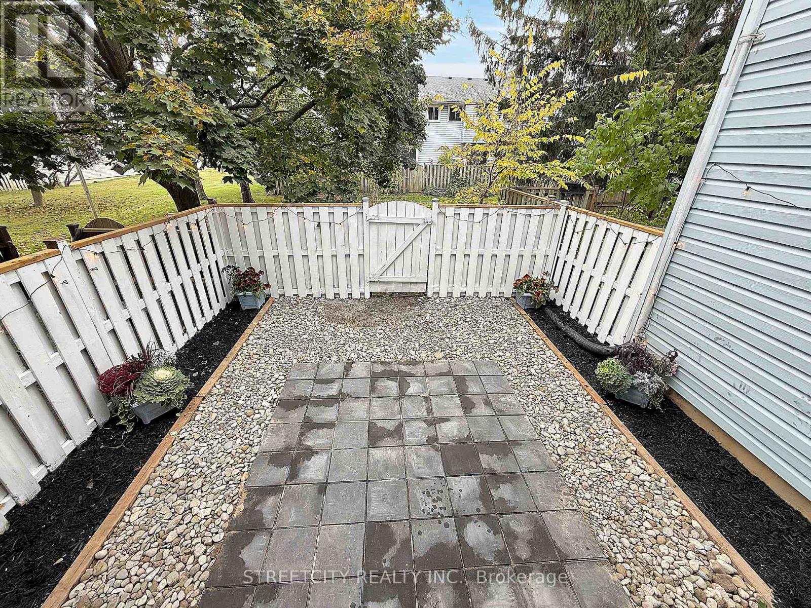 118 Monmore Road, London North, Ontario  N6G 3A6 - Photo 22 - X12487396