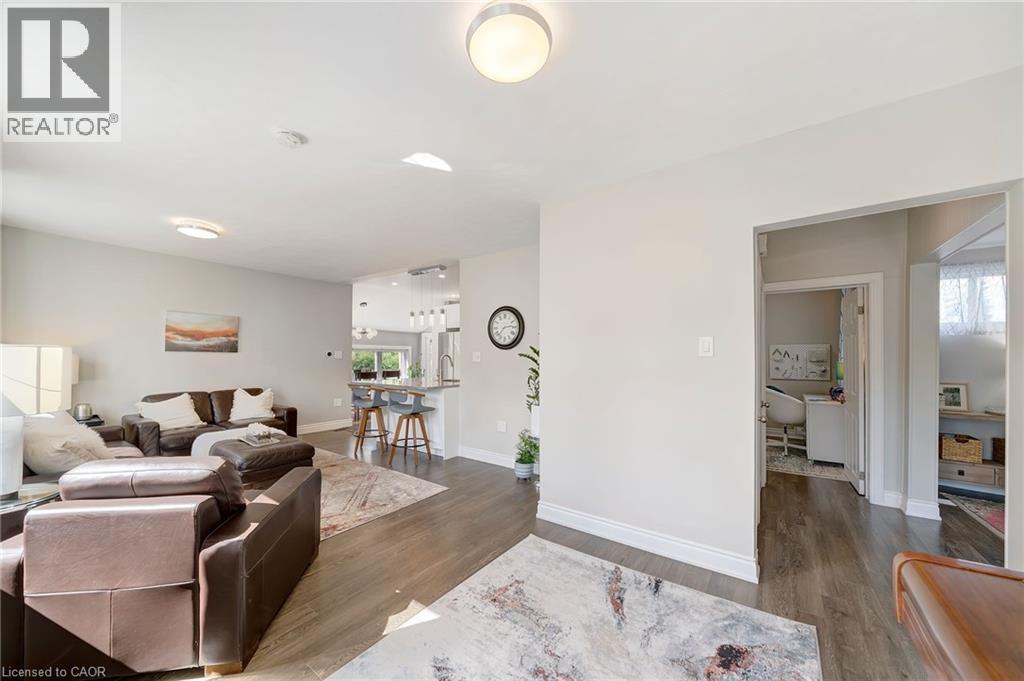 260 Sanatorium Road, Hamilton, Ontario  L9C 1Z9 - Photo 10 - 40784050