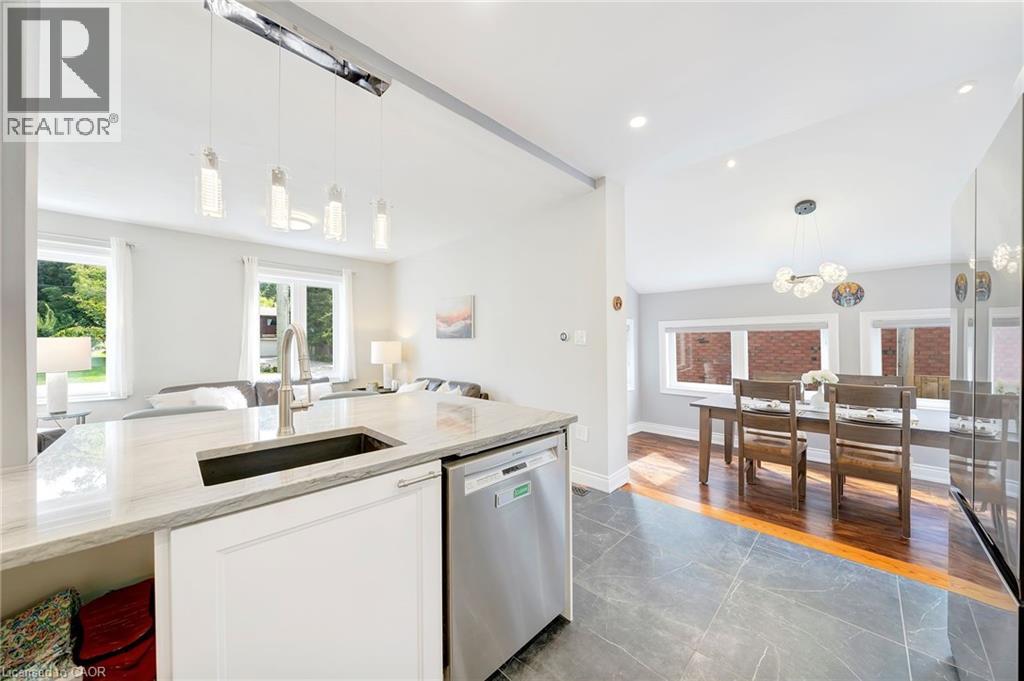 260 Sanatorium Road, Hamilton, Ontario  L9C 1Z9 - Photo 17 - 40784050