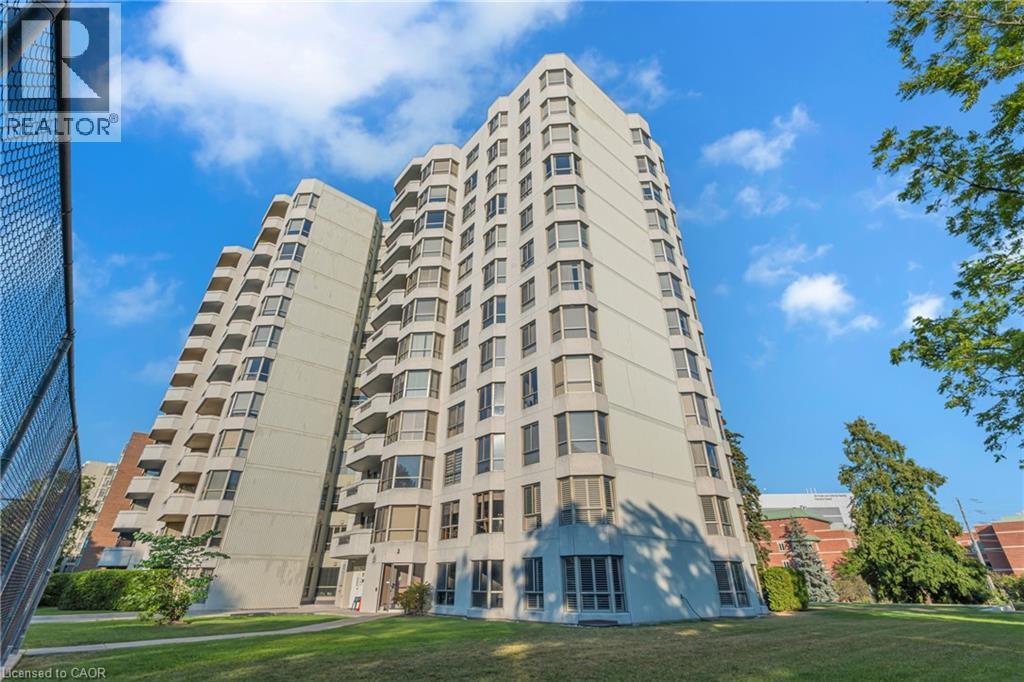 1201 North Shore Boulevard E Unit# 302, Burlington, Ontario  L7S 1Z5 - Photo 2 - 40784004