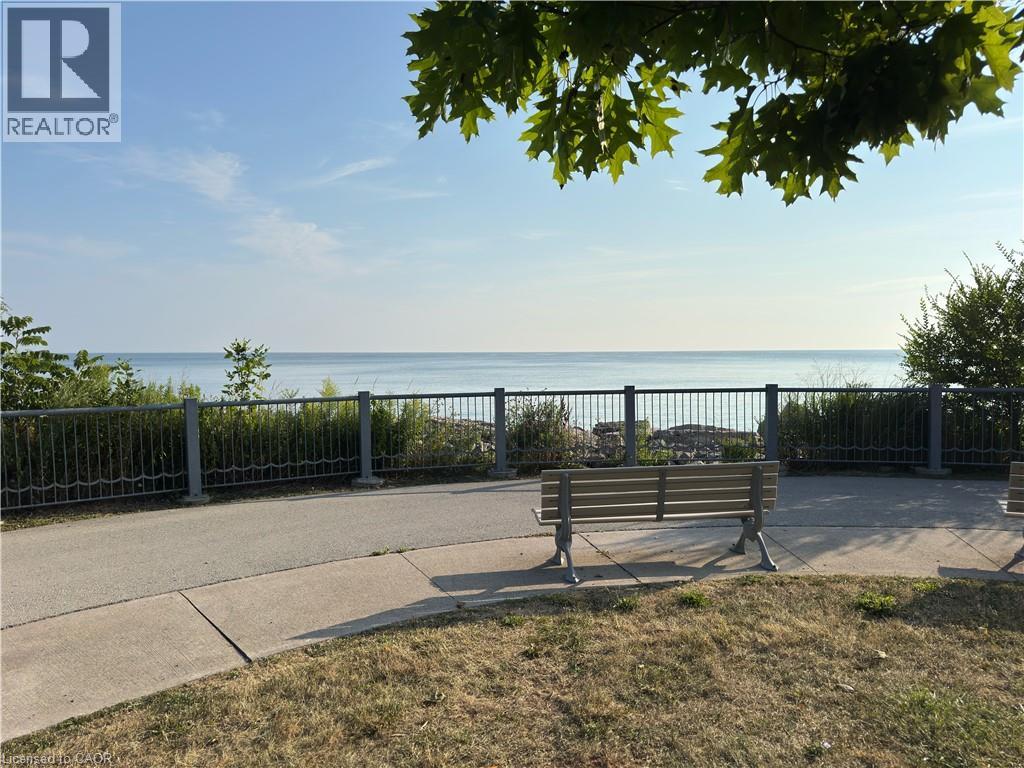 35 Southshore Crescent Unit# 313, Stoney Creek, Ontario  L8E 0J2 - Photo 38 - 40783694