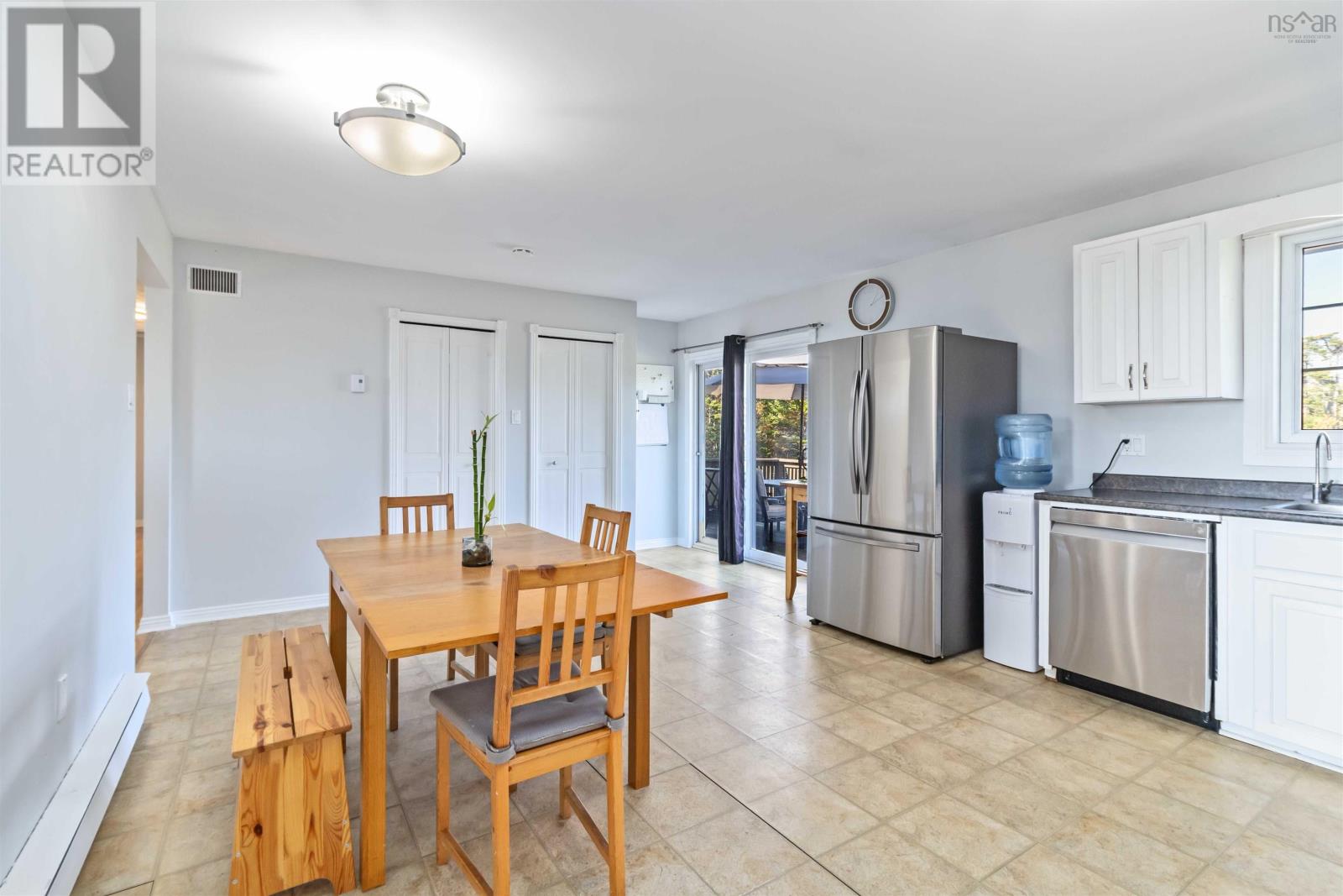 9 Colony Way, Lawrencetown, Nova Scotia  B2Z 1R4 - Photo 10 - 202526818