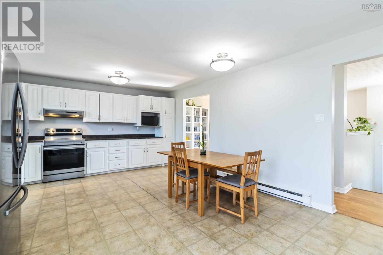 9 Colony Way, Lawrencetown, Nova Scotia  B2Z 1R4 - Photo 14 - 202526818