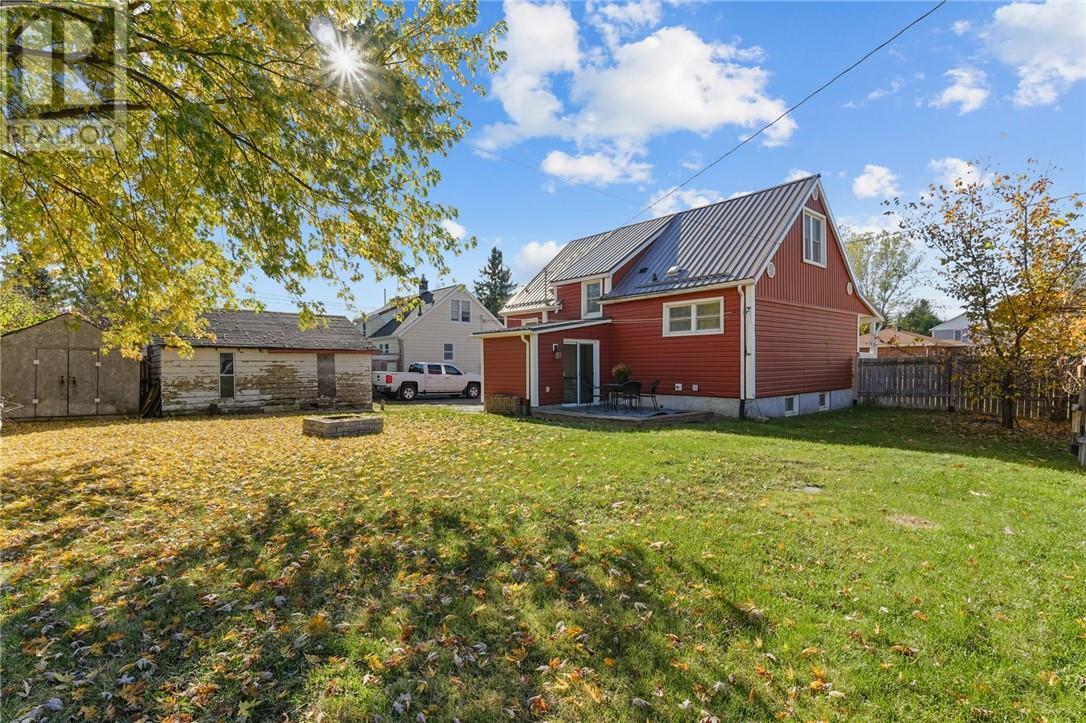 573 Phillip Street, Lively, Ontario  P3Y 1N1 - Photo 31 - 2125421