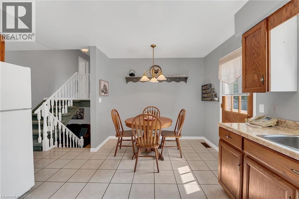 110 Ayr Street, Caledonia, Ontario  N3W 1E5 - Photo 11 - 40749795