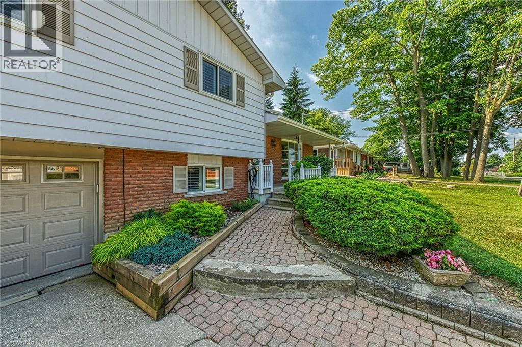 110 Ayr Street, Caledonia, Ontario  N3W 1E5 - Photo 4 - 40749795