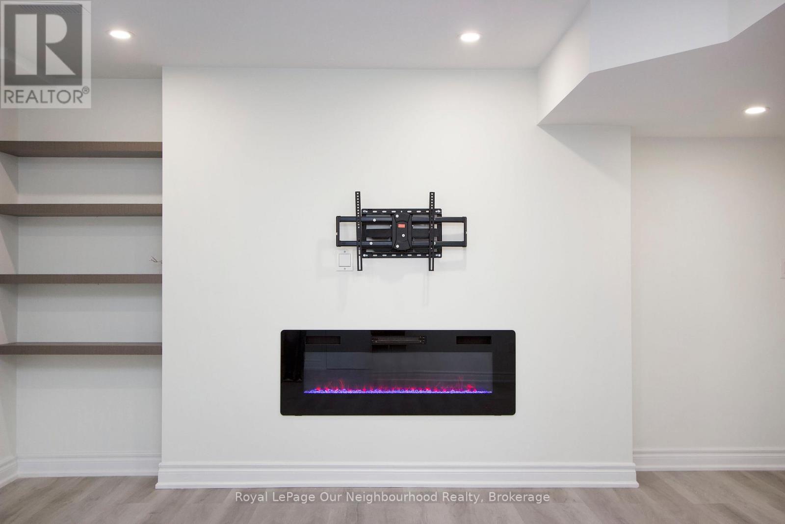 6 Westacott Crescent, Ajax (Northwest Ajax), Ontario  L1T 4H6 - Photo 10 - E12487629