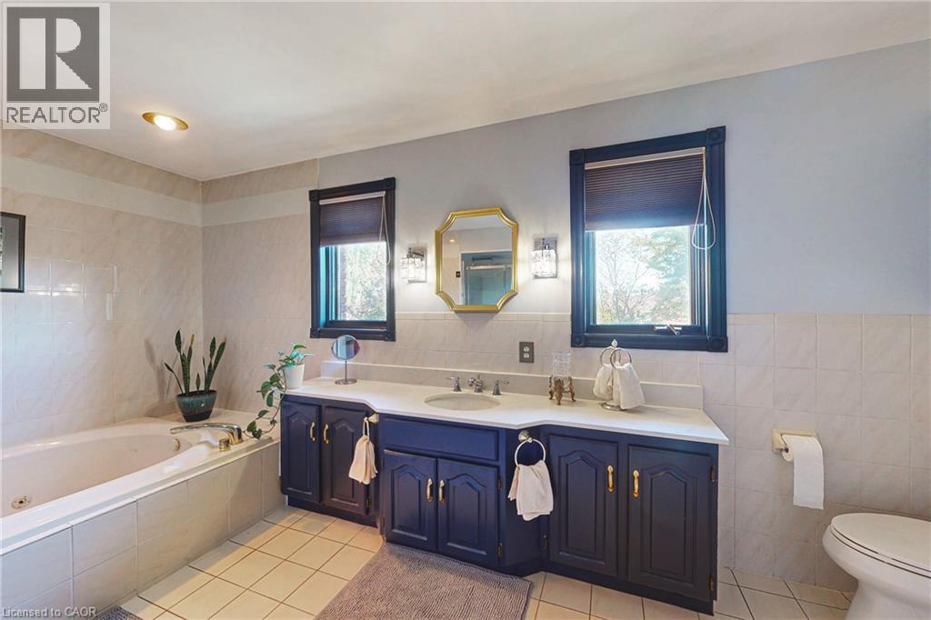 47 Trenholme Crescent, Hamilton, Ontario  L8W 2L4 - Photo 9 - 40778275