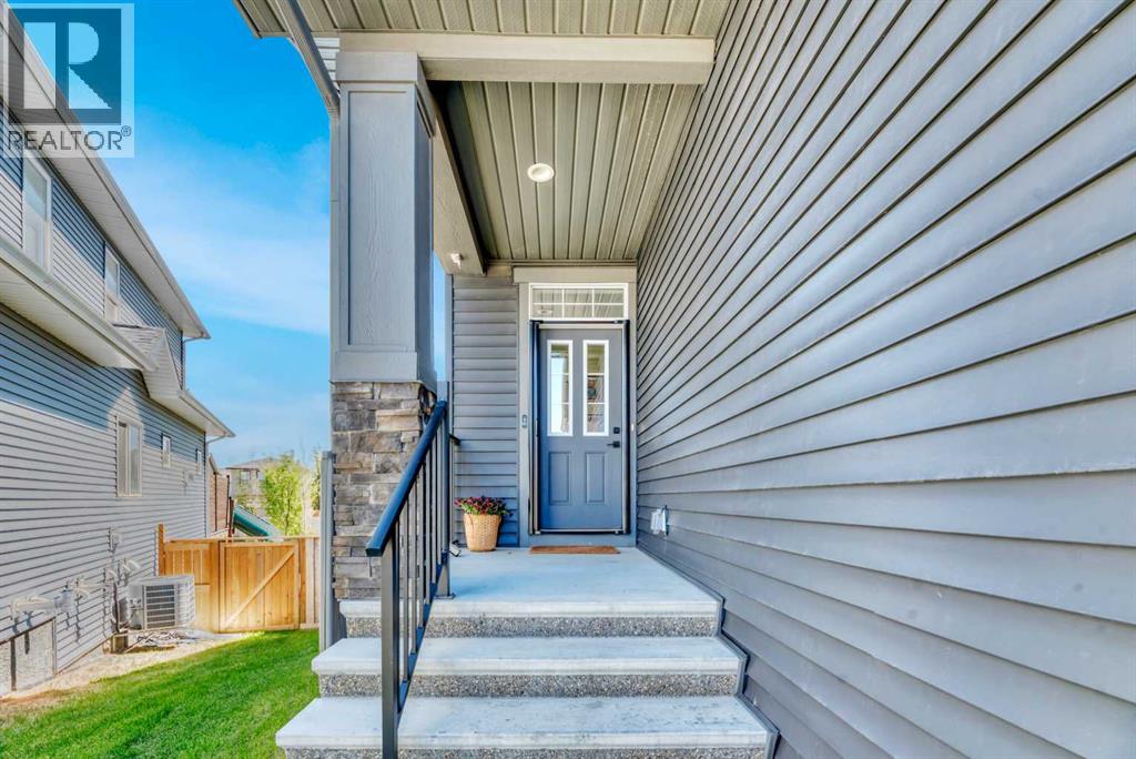 656 Reynolds Crescent Sw, Airdrie, Alberta  T4B 5G1 - Photo 3 - A2255855