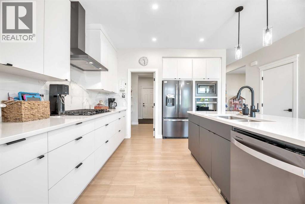 656 Reynolds Crescent Sw, Airdrie, Alberta  T4B 5G1 - Photo 6 - A2255855