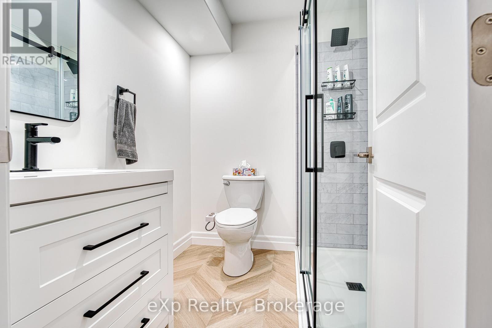 467 Devonshire Road, Saugeen Shores, Ontario  N0H 2C6 - Photo 18 - X12487630