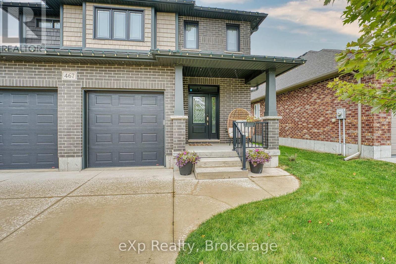 467 Devonshire Road, Saugeen Shores, Ontario  N0H 2C6 - Photo 3 - X12487630